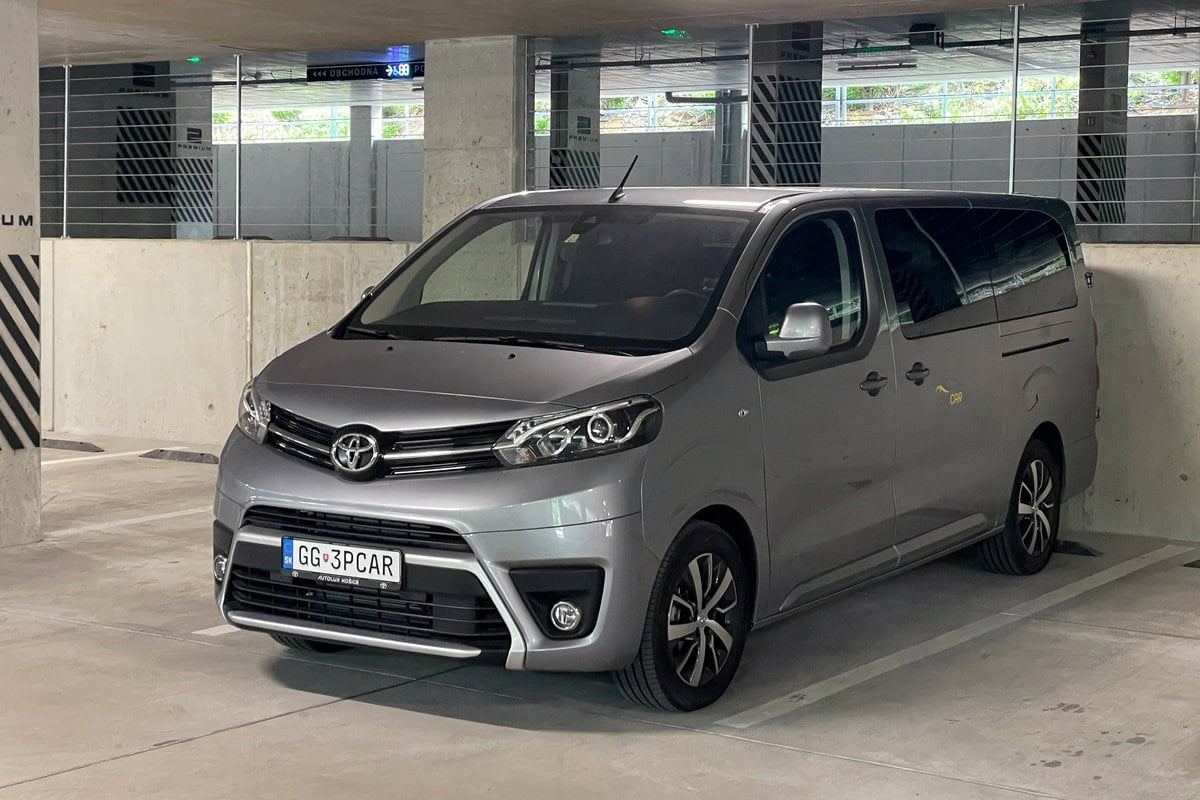 9 miestna toyota proace verso automat