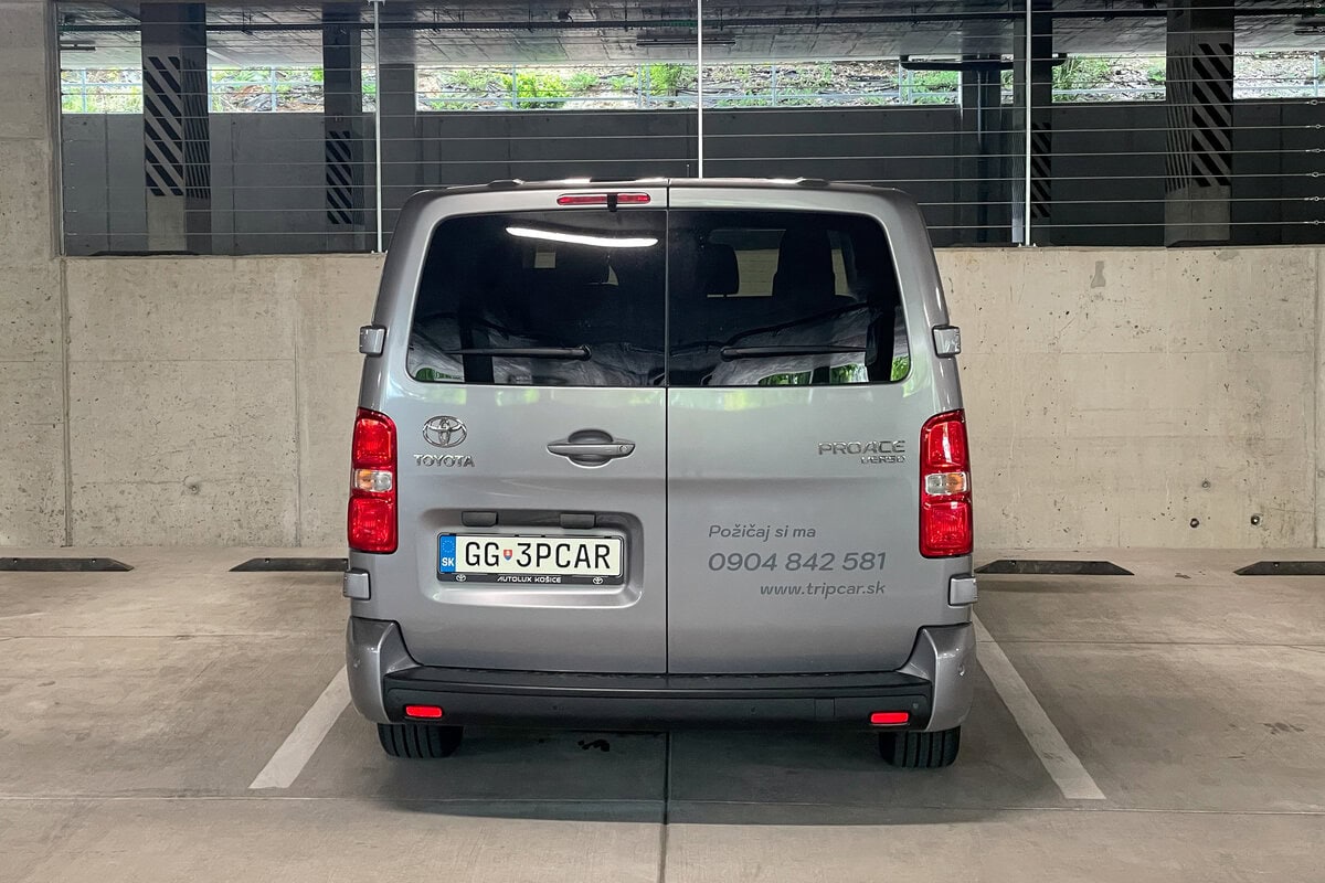 9 miestna toyota proace verso automat